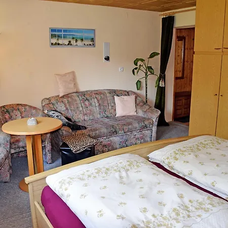 Ferienhaus Zum Suedstrand * גוהרן